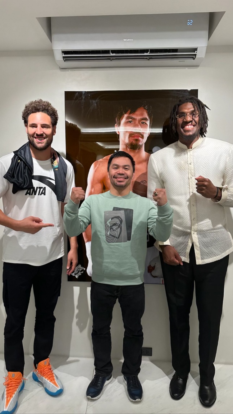 梦幻联动！克莱晒出自己与卢尼和著名拳王帕奎奥的合影