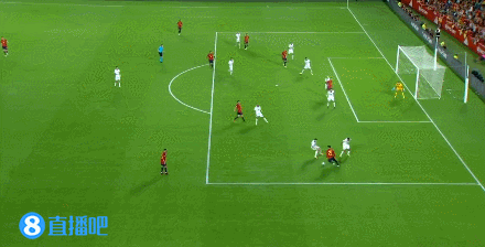【万博足球】3分钟两球！西班牙右路持续进攻，何塞卢、费兰-托雷斯连入2球