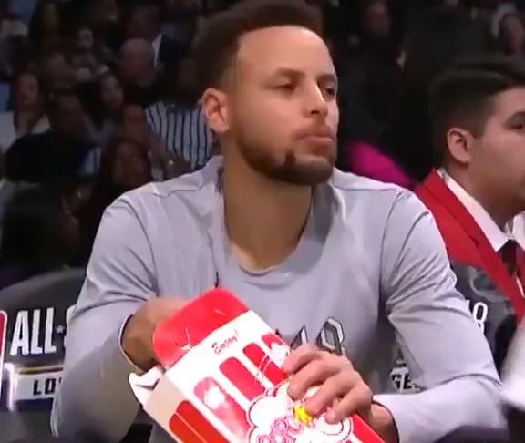 【万博NBA】库里给联盟29个主场爆米花排名:独行侠最佳 勇士第九 洛杉矶倒一