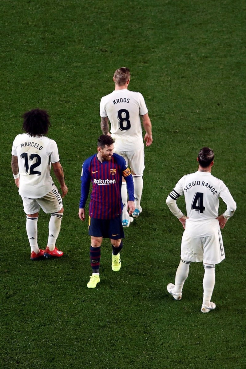 【万博足球】经典定格——皇萨对决,四大传奇,你还记得这是哪一场吗?