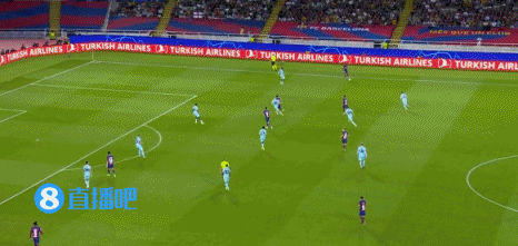 【万博足球】?跟菲尔米诺学的?加维进球后被菲利克斯飞踢一脚?