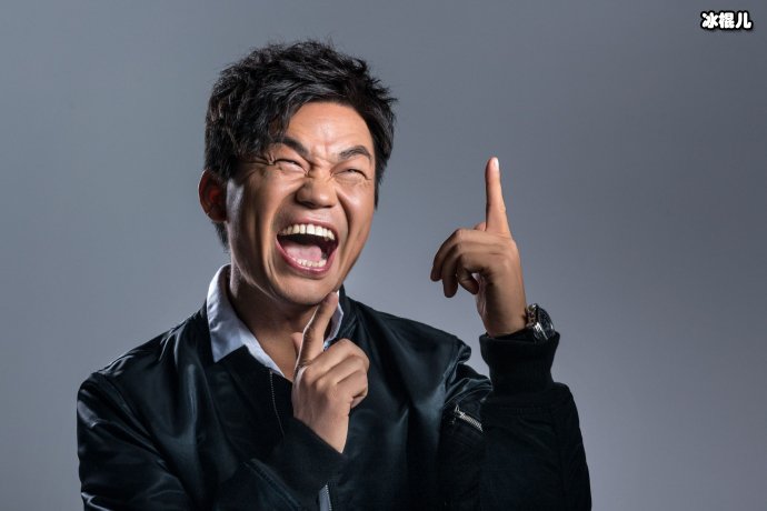 王宝强的儿子王子豪本来是人生赢家，却因颜值太高被怀疑身份