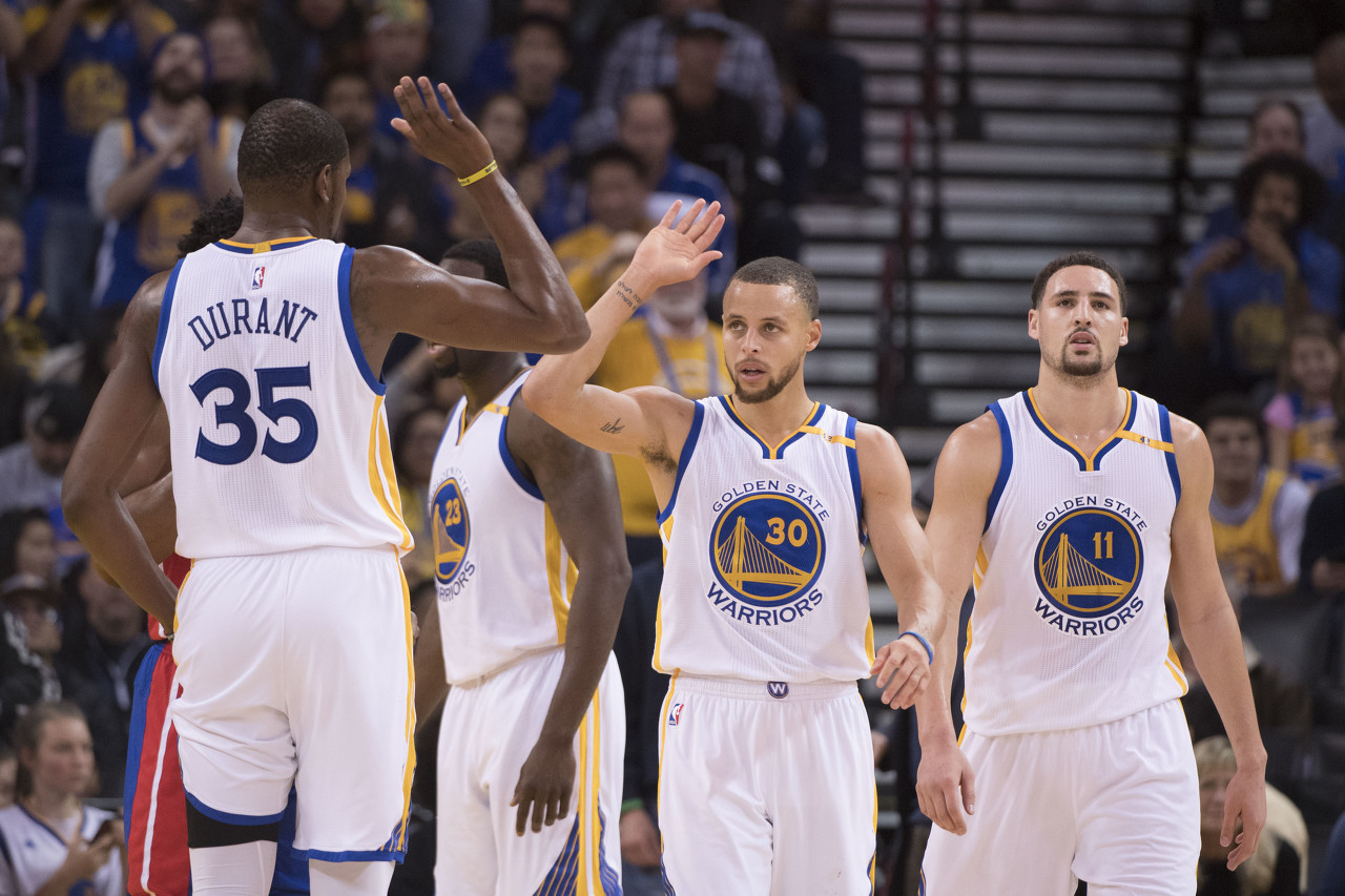 【万博NBA】队记:勇士是唯一3人场均20+冠军队 太阳新赛季能复刻吗?