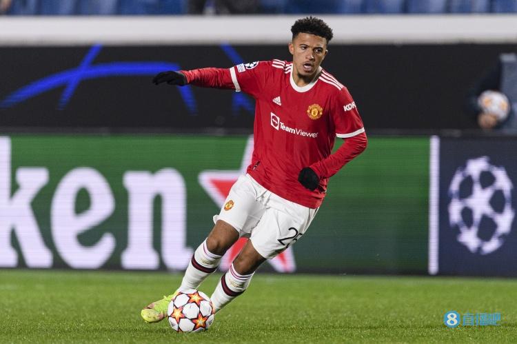 【万博足球】记者:巴萨有兴趣冬窗租桑乔,可效仿青木租借&曼联承担部分薪水