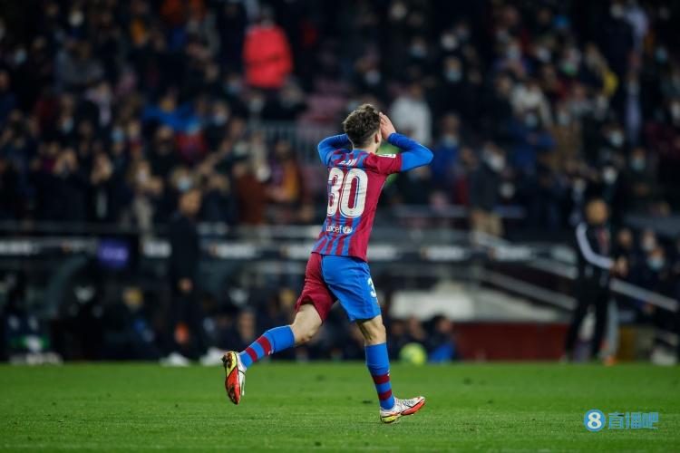 【万博足球】加维本场56次在对手半场传球全部成功,创巴萨球员纪录