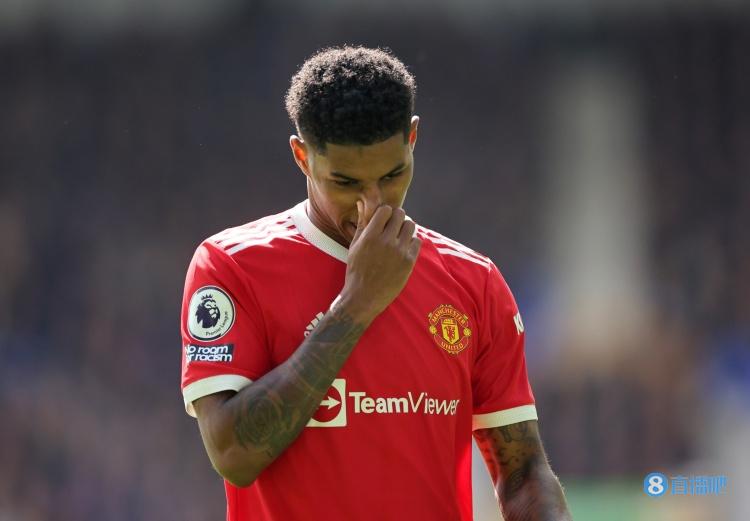 【万博足球】本赛季拉什福德射门转化率4.3%，英超所有5+次射门球员中最低