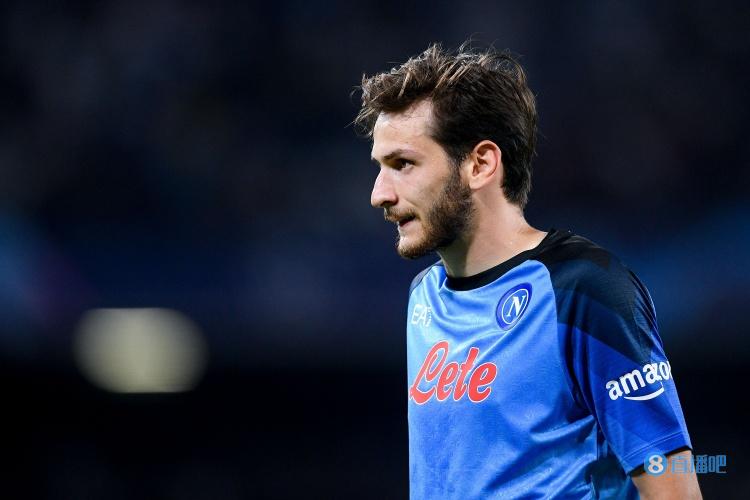 【万博足球】邮报:曼联有意签克瓦拉茨赫利亚,但价格不会便宜