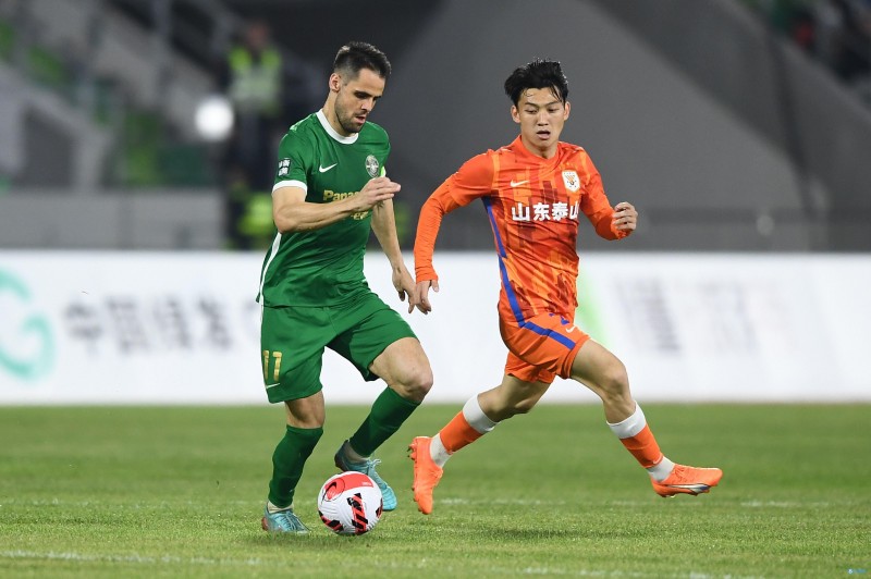 【万博足球】童磊:我的状态还没有到最好 在泰山队面对竞争真的挺好