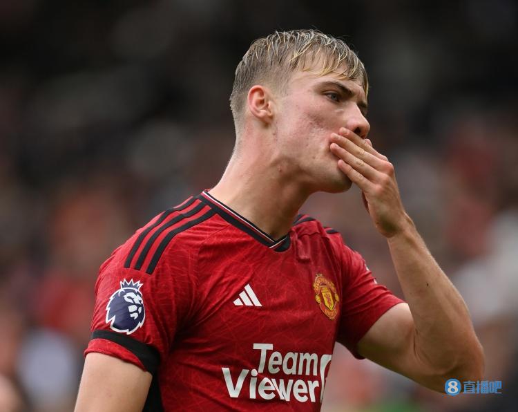 【万博足球】罗马诺：尽管错失凯恩等人，曼联对签下霍伊伦感到满意