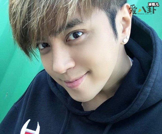 【万博娱乐】罗志祥多人运动名单都有谁？除开蝴蝶姐姐还有谁