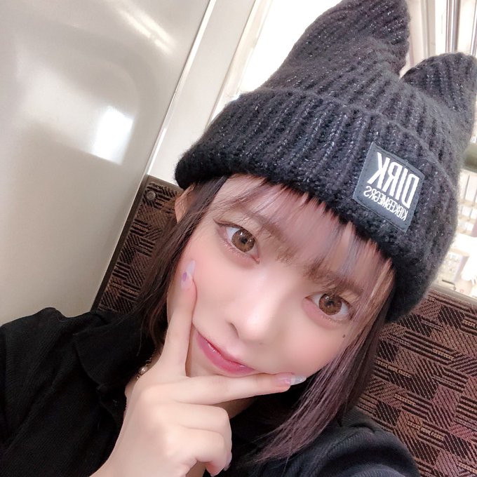 【万博娱乐】百枝萌出道作品番号及封面，百枝萌个人简介