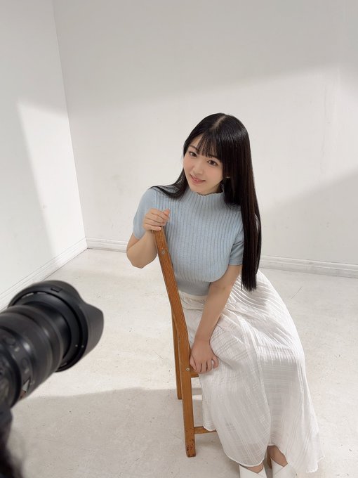 【万博娱乐】真白风羽里(真白ふわり)出道作品番号及封面，真白风羽里个人简介