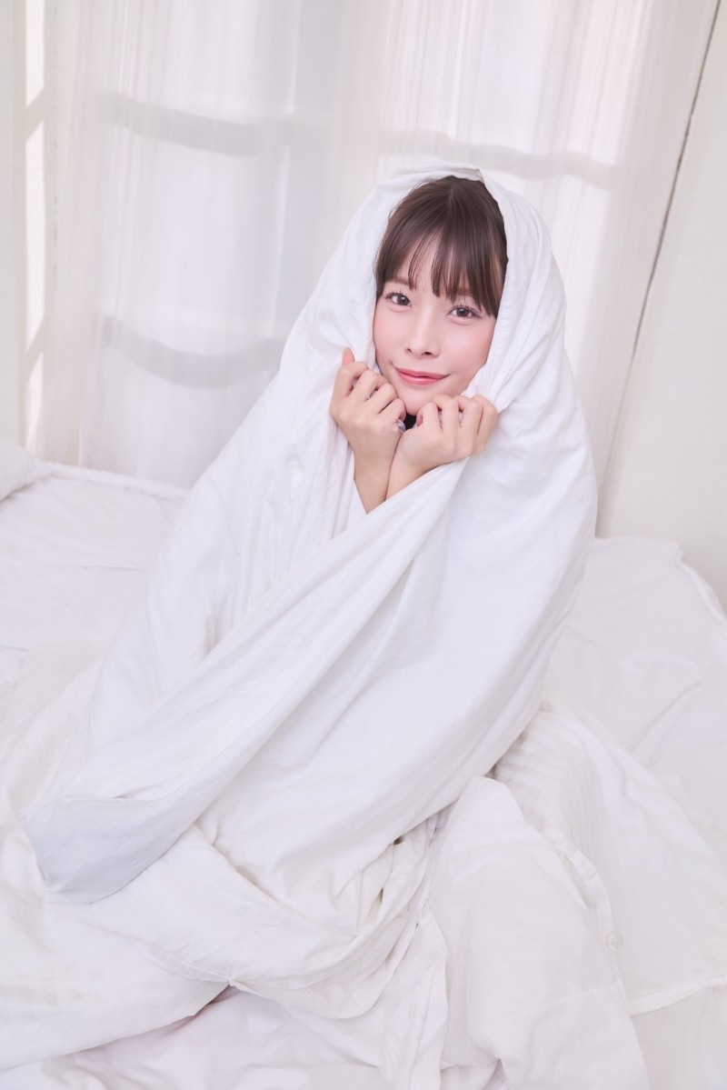 【万博娱乐】真正的文学美少女!八木奈々是最特别的女优!