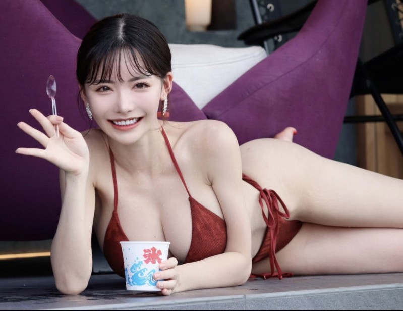 【万博娱乐】欠税8000万日币还清了！让深田えいみ(深田咏美)逆转胜的关键人物是？