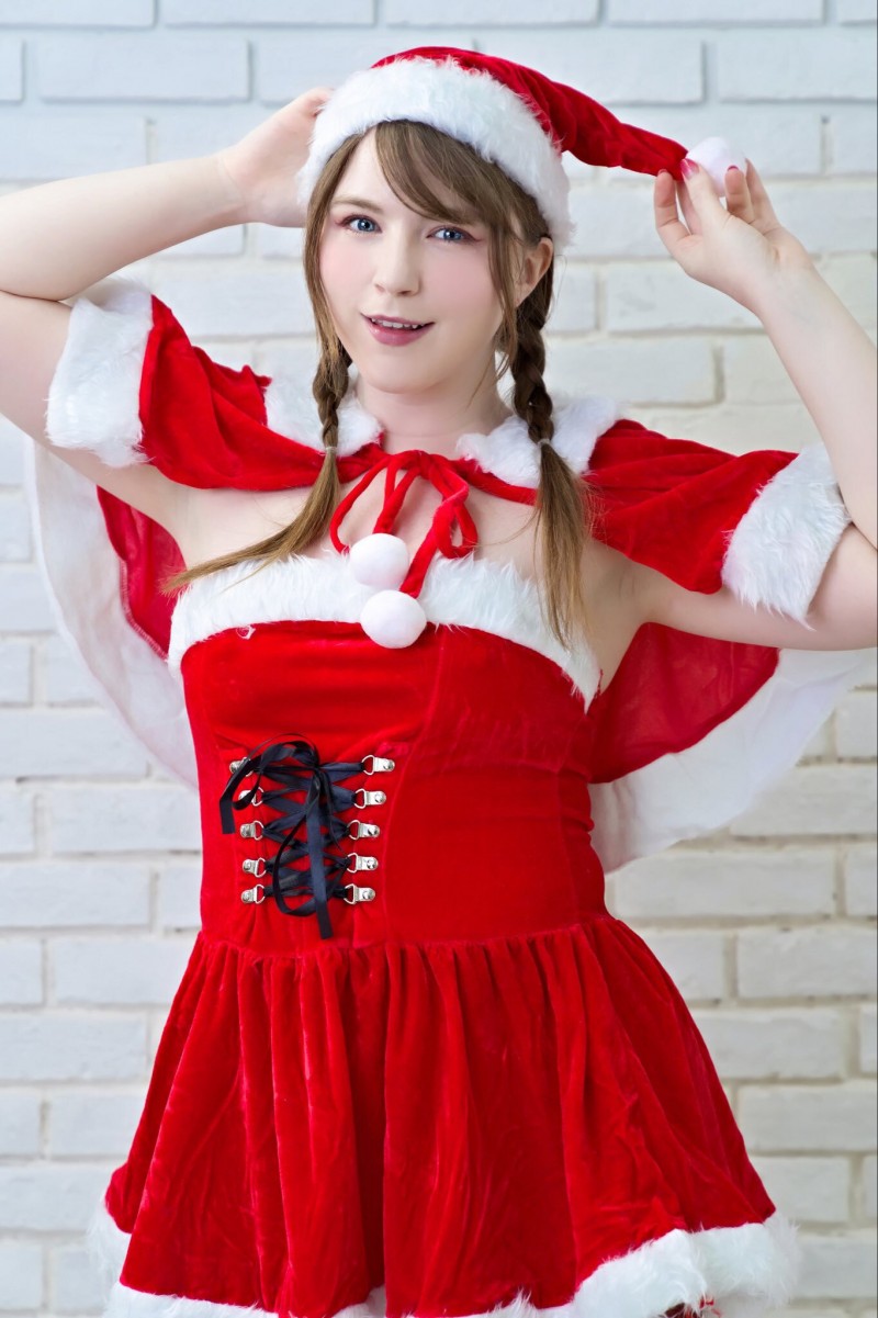 【万博娱乐】日本AV界最强洋助人、June Lovejoy宣布引退！