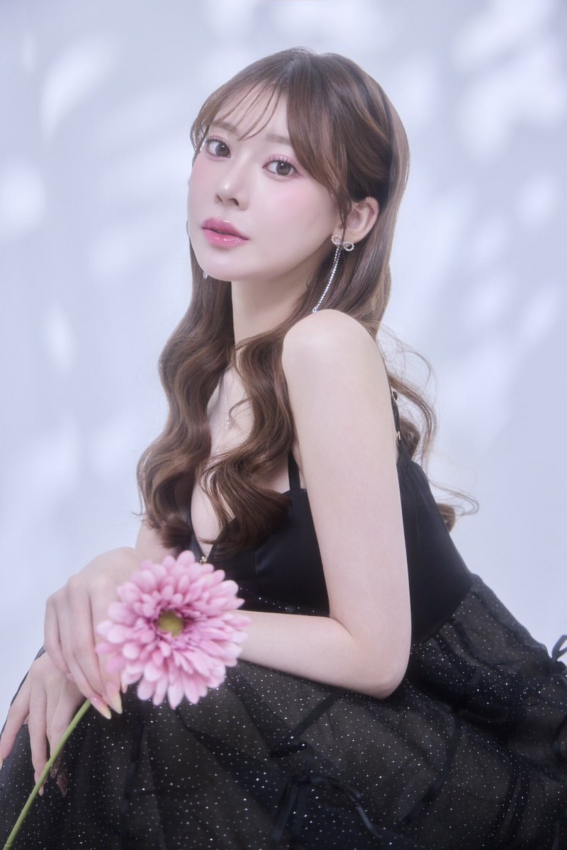 【万博娱乐】连续三个月没作品⋯楓ふうあ(枫富爱)怎么了？