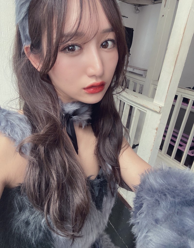 【万博娱乐】暗黑界最强恶女「星奈爱」可清纯可风骚三大经典强片