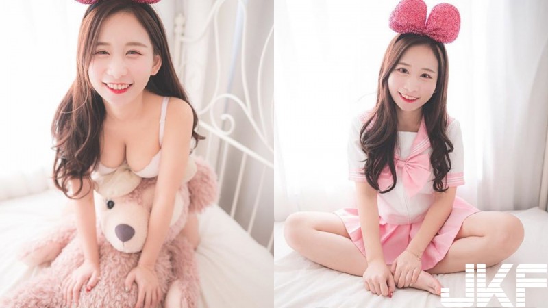 【万博娱乐】動物系女友「YUYU」甜美臉蛋，不時的撒嬌，無辜模樣真的會讓主人受不了…