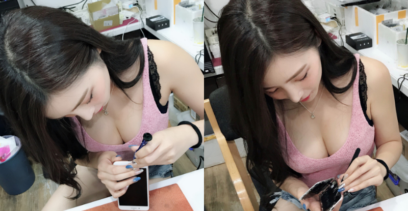 【万博娱乐】宜蘭人衝了！手機行驚見「爆乳正妹店員」親切服務　白嫩美乳快掉出來！