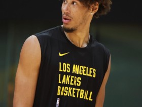 【万博NBA】?厉兵秣马备战新赛季!湖人官推晒海斯、拉塞尔训练组图