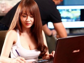 【万博娱乐】阿嘶!甜美虎牙妹「Q彈豪奶」露出 半裸性感實況超燒…網友凍不住